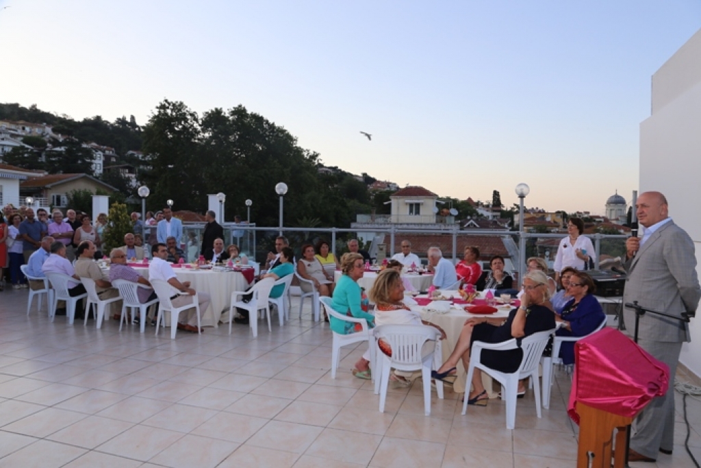 BURGAZADASI TATİL EVİ AÇILDI